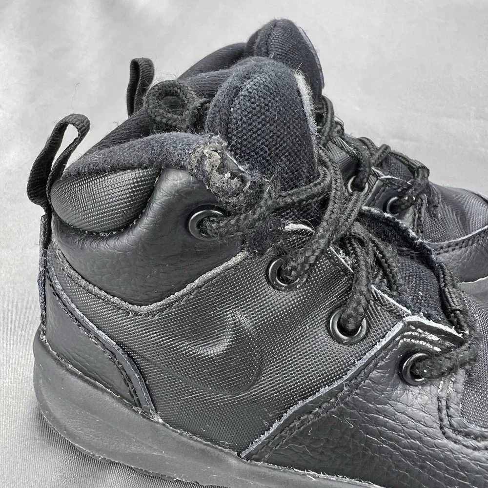 Nike Manoa Leather Toddler Boot Black Lace Up Ankle BQ5374-001 Size 6C Shoes